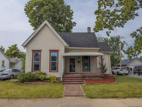 844 W North St, Greenfield, IN 46140
