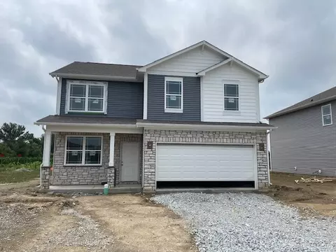 1305 Fairmount Dr, Greenfield, IN 46140