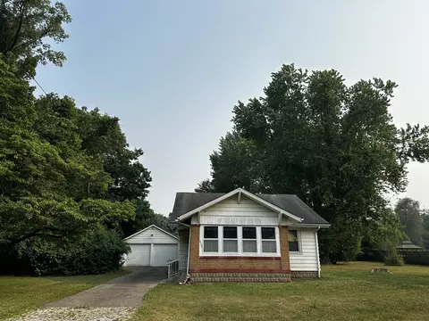 2735 E Dexter Ave, Terre Haute, IN 47805
