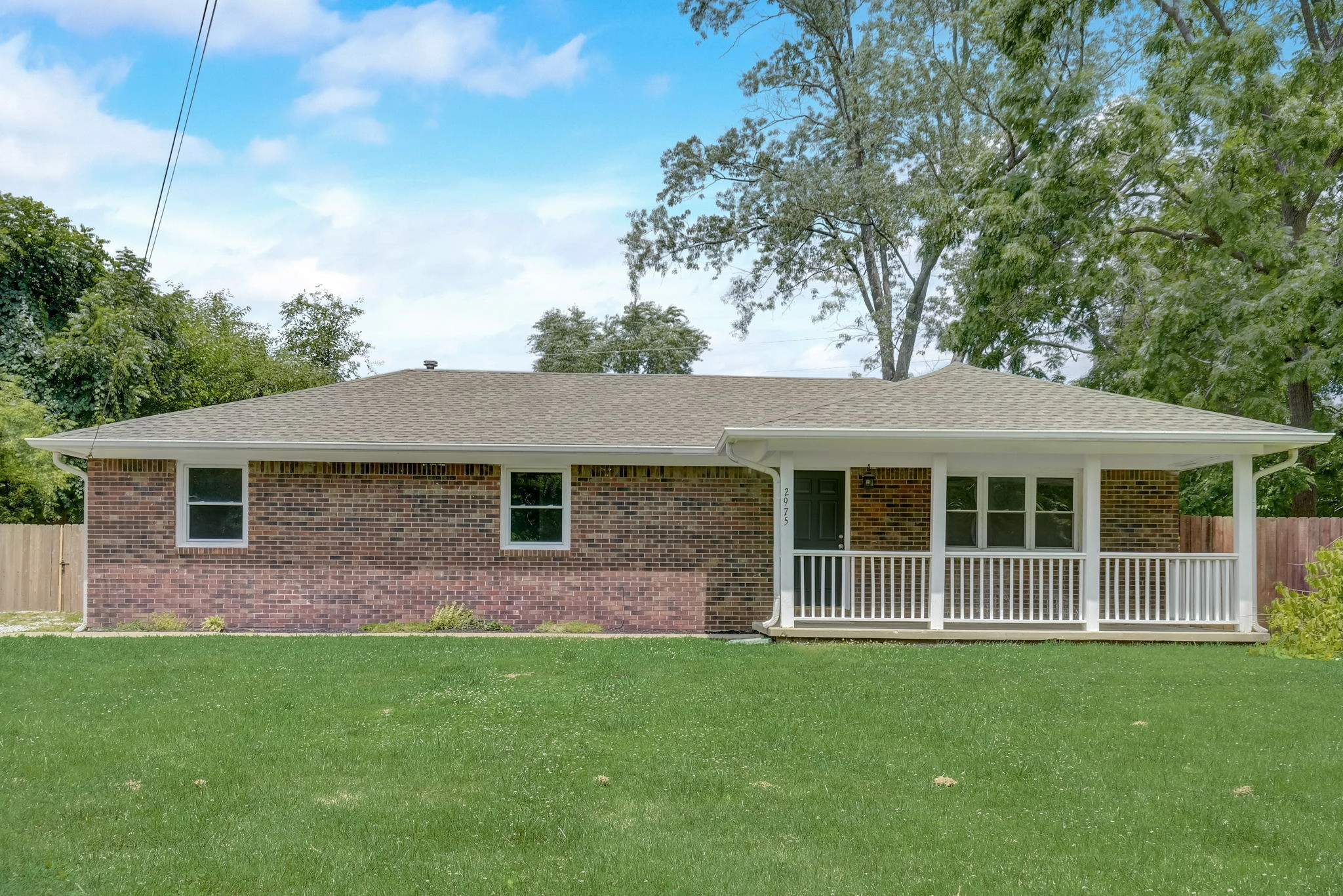 2975 Cabin Row  