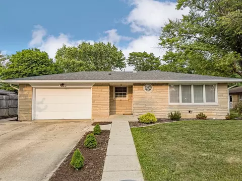 506 Brookside Rd, Lapel, IN 46051