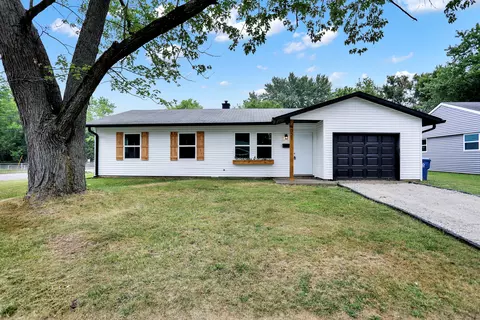 4021 Aspen Way, Indianapolis, IN 46226