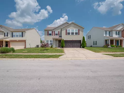 10958 Daylight Dr, Camby, IN 46113