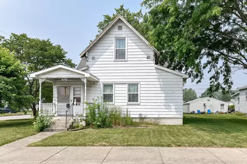 702 N East St, Tipton, IN 46072