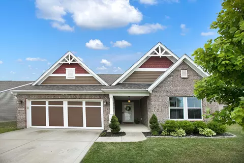 5777 Bluff View Ln, Whitestown, IN 46075