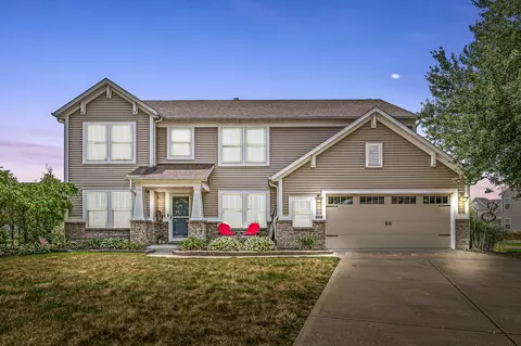 11125 Titania Ct, Noblesville, IN 46060