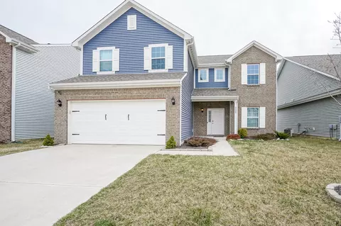 5389 Tanglewood Ln, Whitestown, IN 46075
