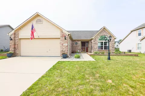1265 Crisfield Cir, Greenwood, IN 46142