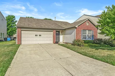 15227 Radiance Dr, Noblesville, IN 46060