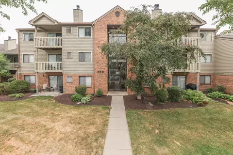 4321 Village Parkway Cir W #7, Indianapolis, IN 46254