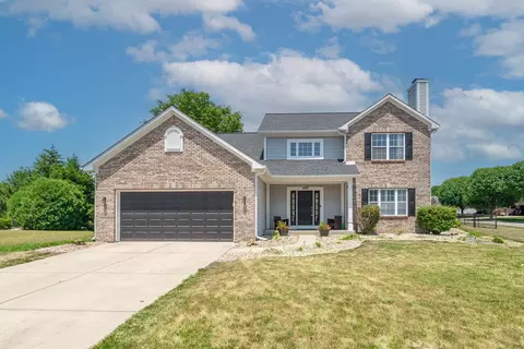 4852 Altair Ct, Greenwood, IN 46142
