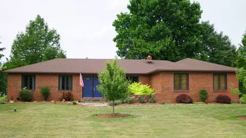 7122 Janean Dr, Brownsburg, IN 46112
