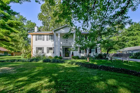 8820 Washington Blvd W, Indianapolis, IN 46240