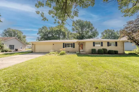 152 W Central Way, Pendleton, IN 46064