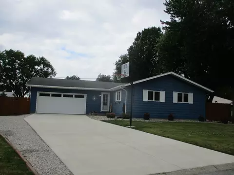 914 Terrace Dr, Crawfordsville, IN 47933
