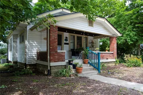 5826 E New York St, Indianapolis, IN 46219
