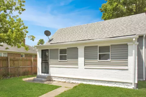 2926 Adams St, Indianapolis, IN 46218