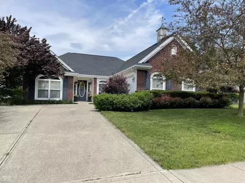 7254 Bobcat Trail Dr, Indianapolis, IN 46237