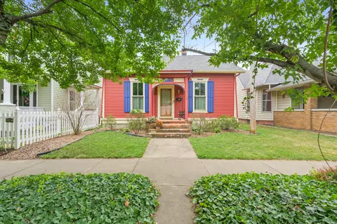718 Lafayette Ave, Columbus, IN 47201