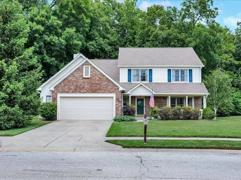 6433 Stonecreek Dr, Indianapolis, IN 46268