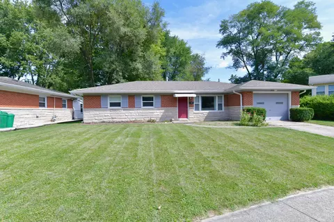 226 Pamela Pkwy, Brownsburg, IN 46112