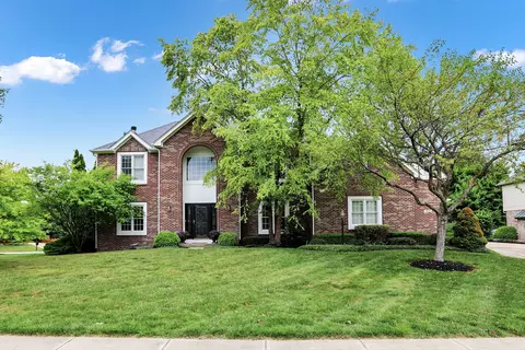 13210 Snow Owl Dr, Carmel, IN 46033