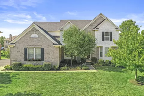 6044 Osage Dr, Carmel, IN 46033