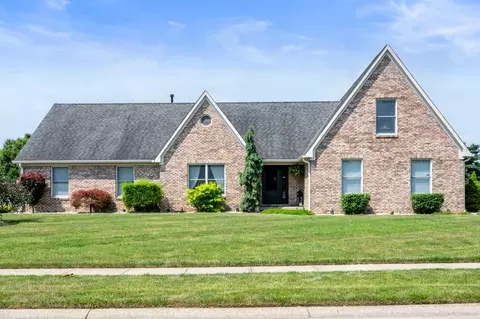 3916 Country Ln, Brownsburg, IN 46112