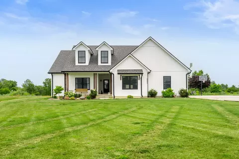 5590 S County Road 575 E, Selma, IN 47383