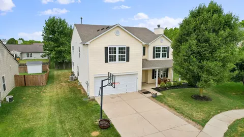 5516 Apple Branch Way, Indianapolis, IN 46237