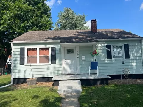 302 N Oak St, Crawfordsville, IN 47933