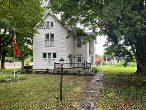 503 N Main St, Carthage, IN 46115