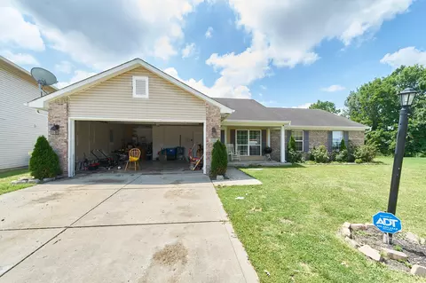 3033 Briarchase Ct, Indianapolis, IN 46268
