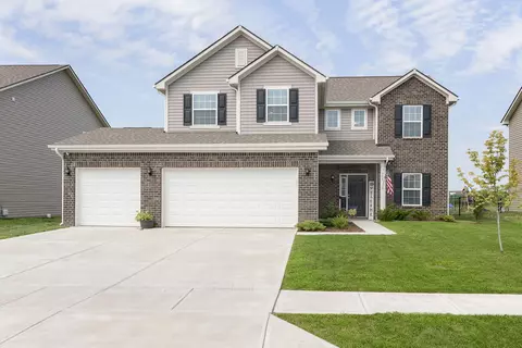 739 Jefferson Park Dr, Pittsboro, IN 46167