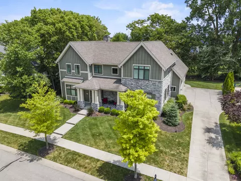 6615 Westminster Dr, Zionsville, IN 46077