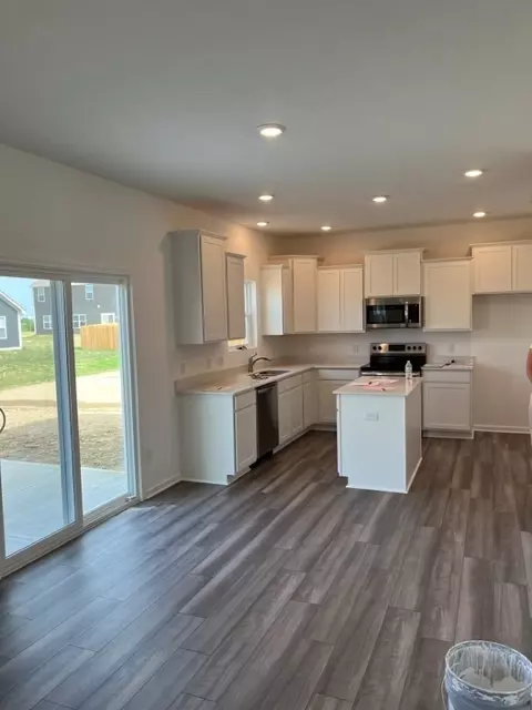 8281 Juniper Ln, Pendleton, IN 46064 photo 10