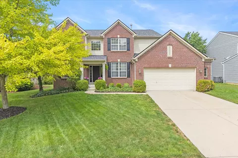 11880 Gatwick View Dr, Fishers, IN 46037