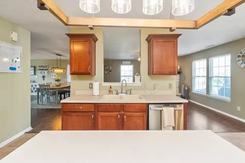 9232 W Grandview Blvd, Pendleton, IN 46064 photo 9
