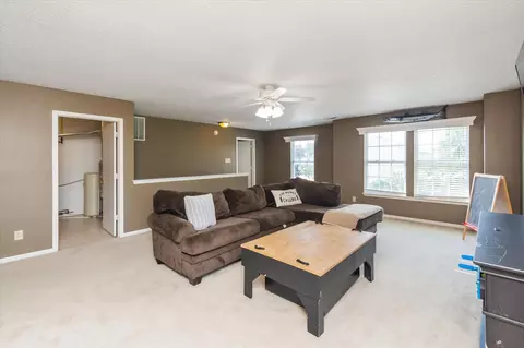 9232 W Grandview Blvd, Pendleton, IN 46064 photo 12