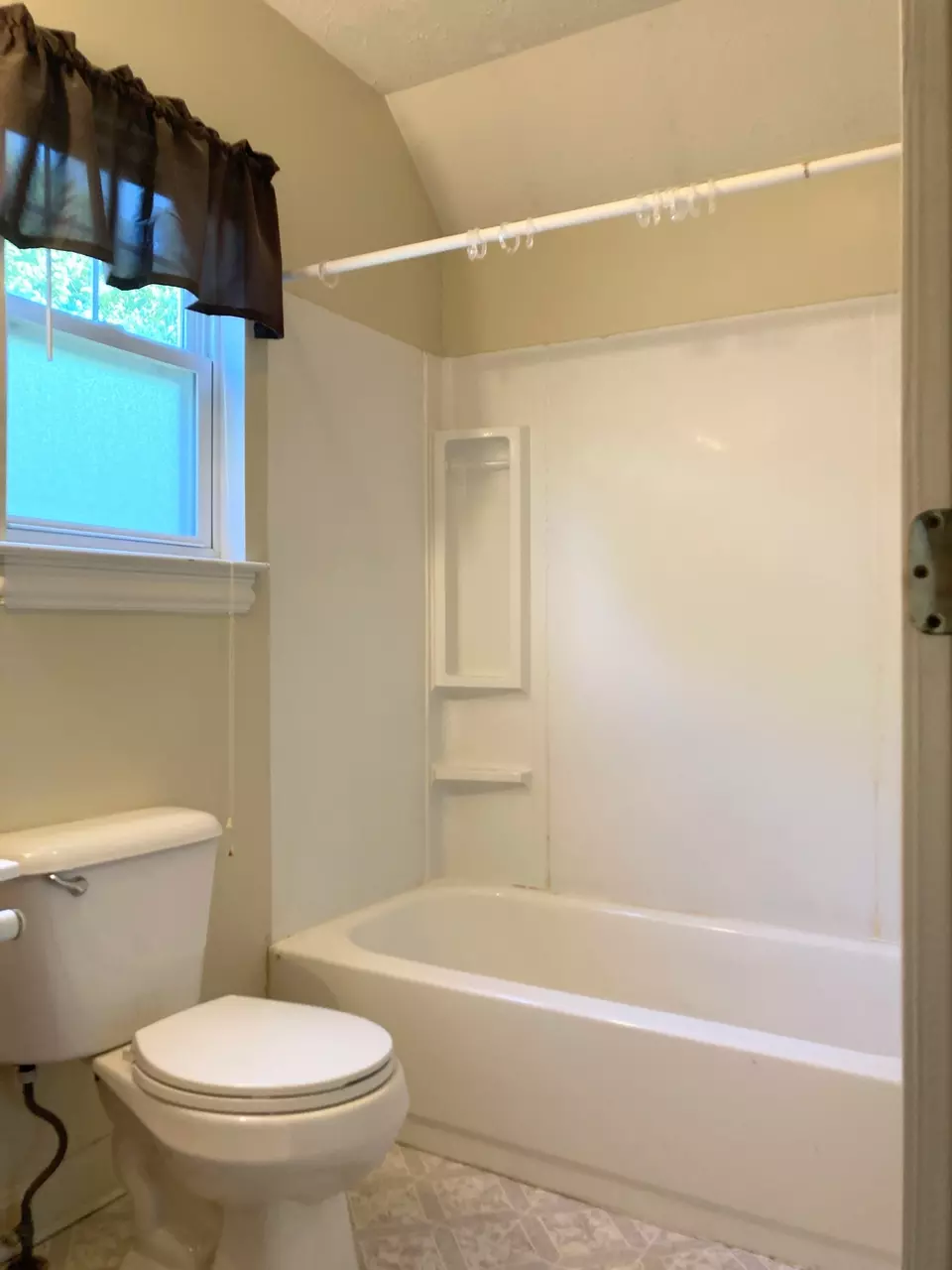  766 N Belmont Ave, Indianapolis, IN 46222 photo 11