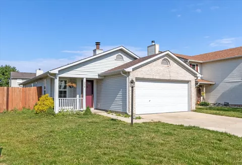 208 Harts Ford Way, Brownsburg, IN 46112