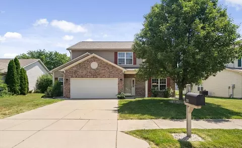 215 School House Dr, Greenfield, IN 46140