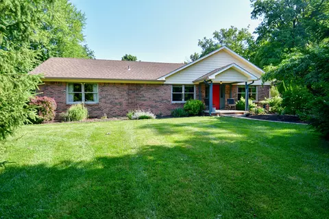 3324 E Loretta Dr, Indianapolis, IN 46227
