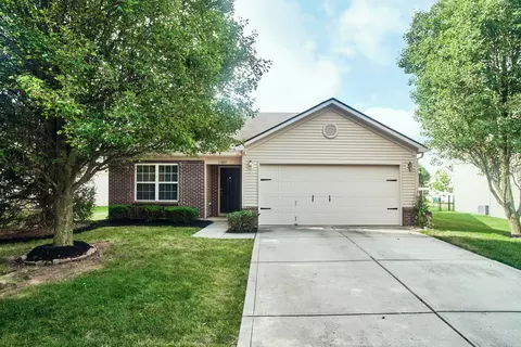 11889 Igneous Dr, Fishers, IN 46038