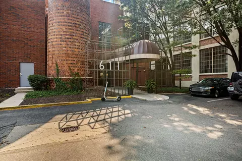 611 N Park Ave #404, Indianapolis, IN 46204