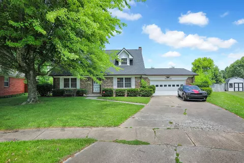 7830 Corey Ct, Southport, IN 46227