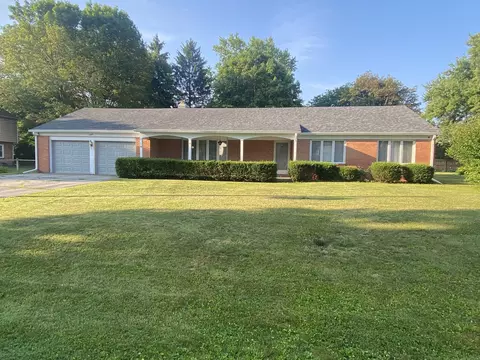 1649 Corlett Way, Anderson, IN 46011