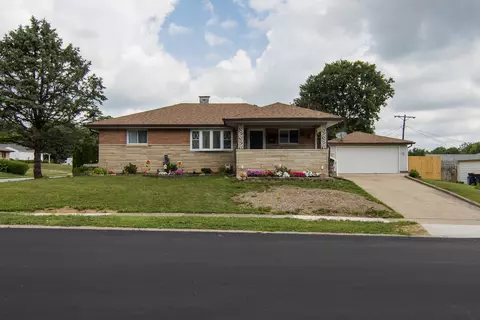 606 Elm St, Beech Grove, IN 46107