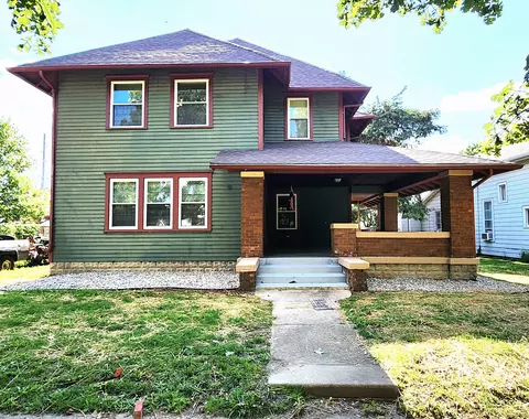 814 S Anderson St, Elwood, IN 46036