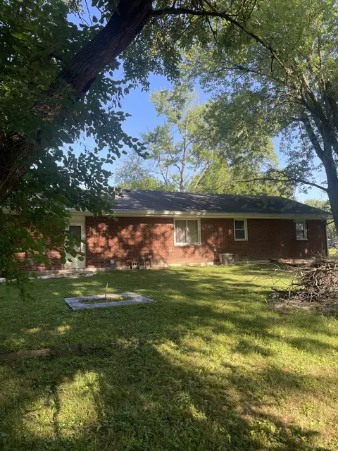 5576 S 100 W, Pendleton, IN 46064 photo 2